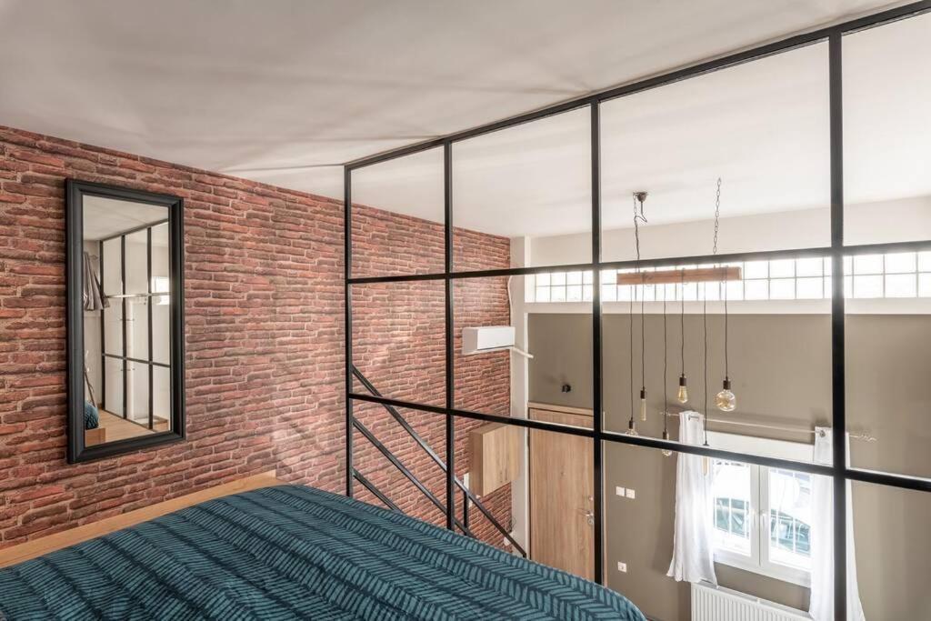 Industrial Loft Near Seaside W 200Mbps Apartment Thessaloníki Ngoại thất bức ảnh
